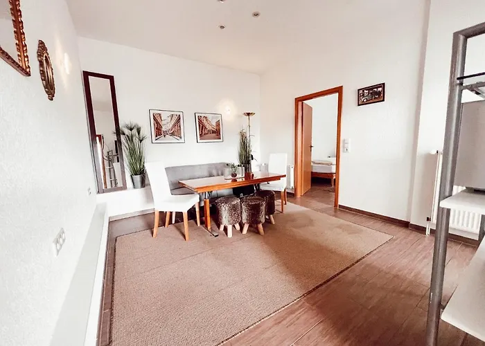 Linden Mit Ladestation Fuer E-auto Apartman *